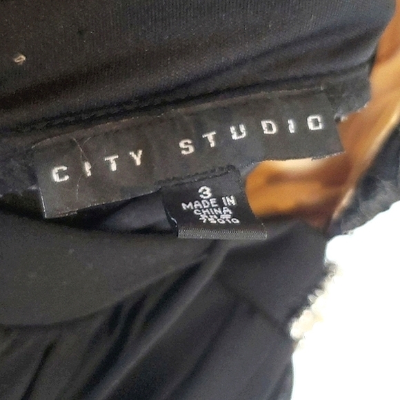 City Studio Black‎ Lace Open Back Dress - Picture 8 of 9